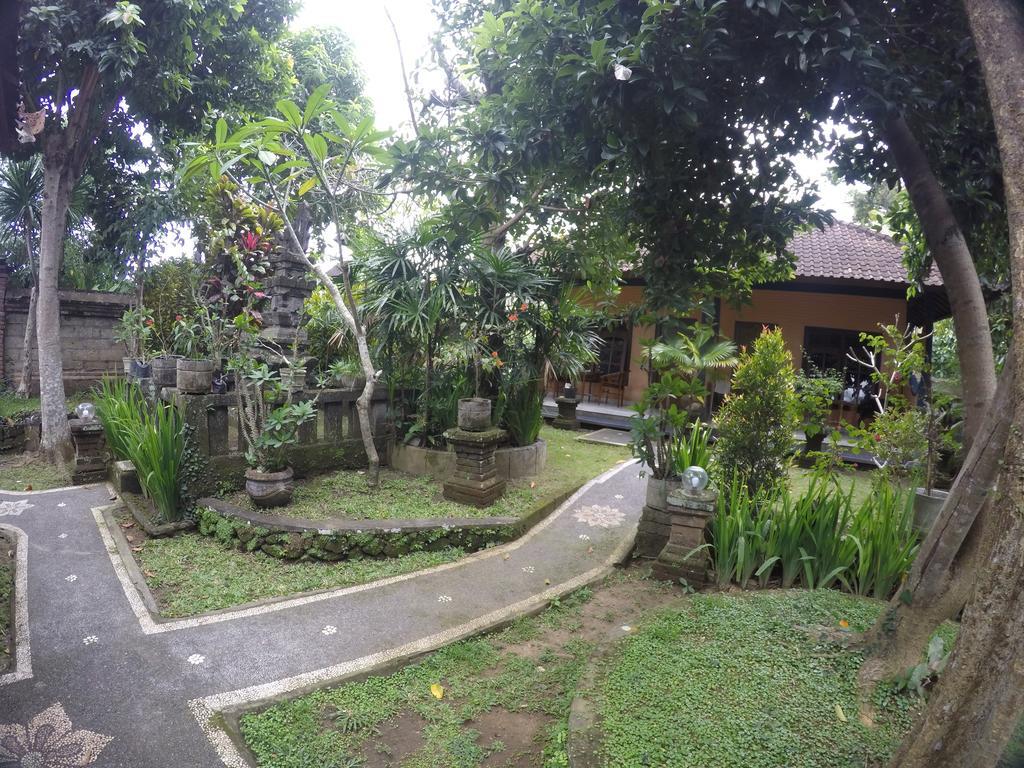 Eka'S Homestay Ubud  Exterior photo