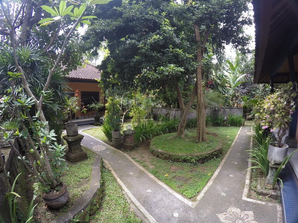Eka'S Homestay Ubud  Exterior photo