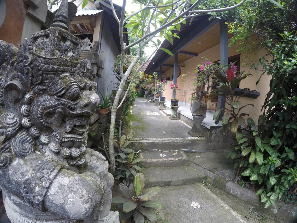 Eka'S Homestay Ubud  Exterior photo